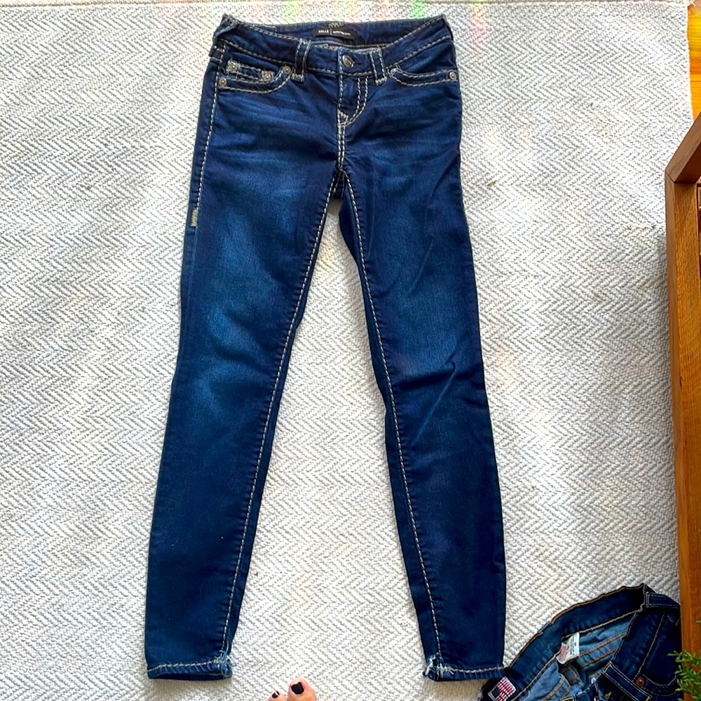25 true religion jeans